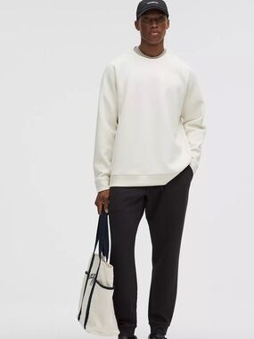 Lululemon Men’s Smooth Spacer Joggers Size L